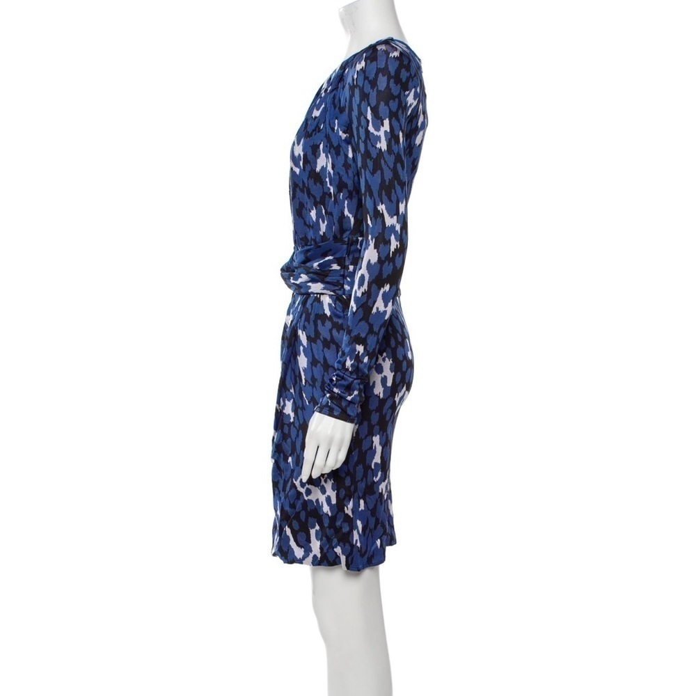 NWT Beautiful Long Sleeved Issa Sheath Dress! - Picture 3 of 11